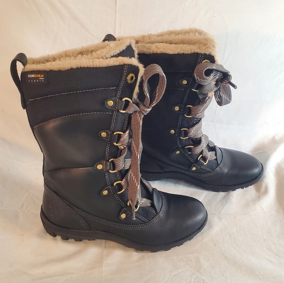 Timberland Women's Size Black Fur Lined Mount Hope